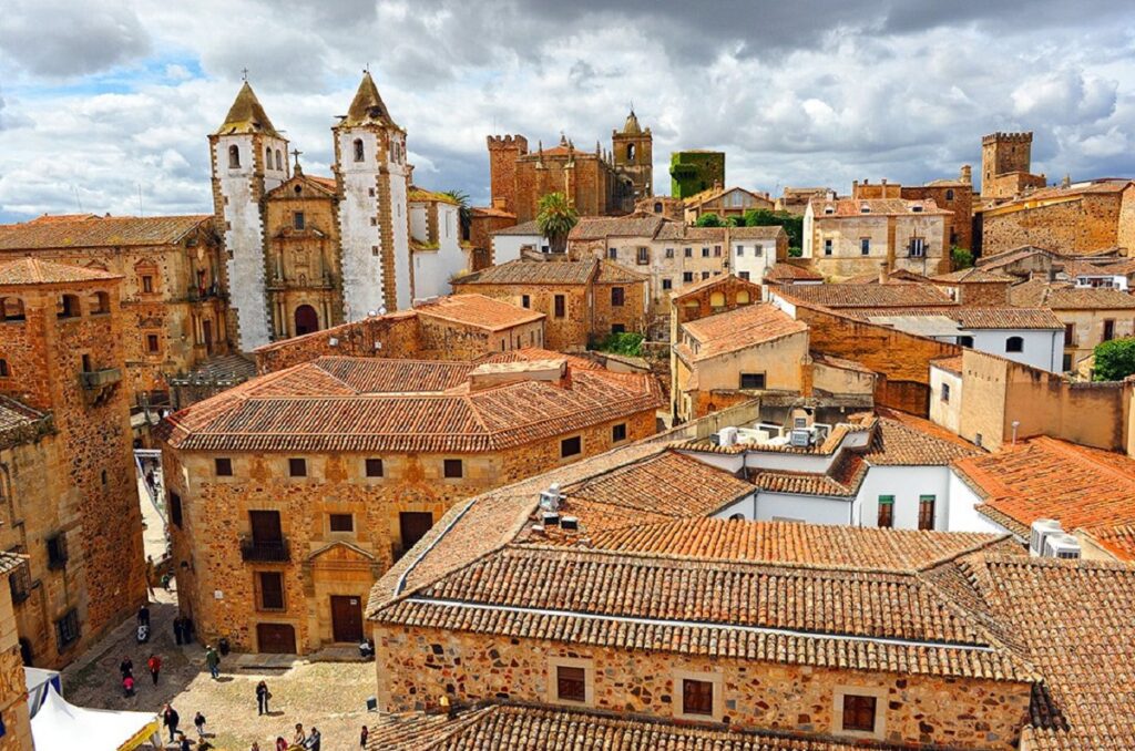 Tejados Cáceres cerca de mi
